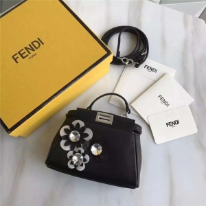 FENDI ҵ¿  r(sh)bƤMICRO PEEKABOO ̫ꖻС؈   ɫڻ