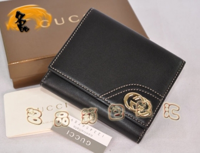 181596 ƷƷ|(zh) GucciM(jn)ڸߙnţƤŮ GucciL(zhng)X GucciŮʿXA ɫ