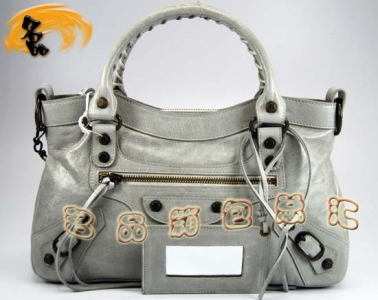 103208  ҙC(j)܇ Balenciagaμ M(jn)Ƥr(sh)Ů  \ɫ