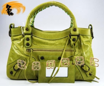 103208  Balenciagaμ ҙC(j)܇ M(jn)Ƥr(sh)Ů  \Gɫ
