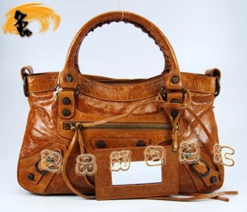 103208  BalenciagaC(j)܇ ҆μ M(jn)Ƥr(sh)Ů  ɫ