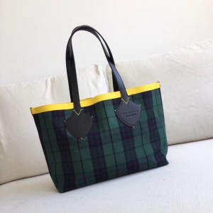 40697961 Burberry p The Giant CanvasyƴƤ ذ G܊{(ln)