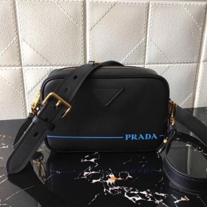 1BH093 Prada_(d) M(jn)ţƤ (jin)s _(d)μ ɫ