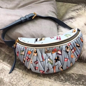5BL009 MIUMIU ¿ Ƥް ͿfO(sh)Ӌ ذ \{