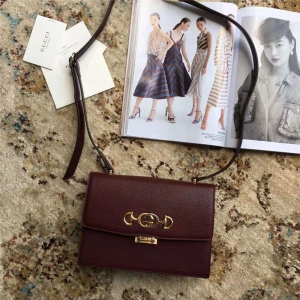 576388 GucciŮ Zumiϵ Ƥ ʽGR㕿 С̖(ho) Gucci米 t