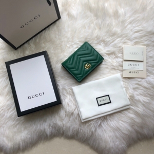 546580 Gucci GG MarmontWpVƤС̖(ho)X Gɫ