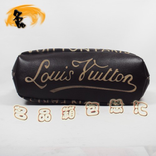 M95097 A LV LV¿ LVrŮ LV
