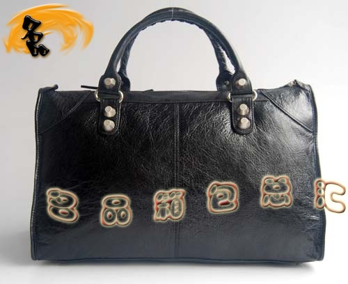 084324A һһƷ|(zh) ¿Ƥy BalenciagaC(j)܇ ɫ