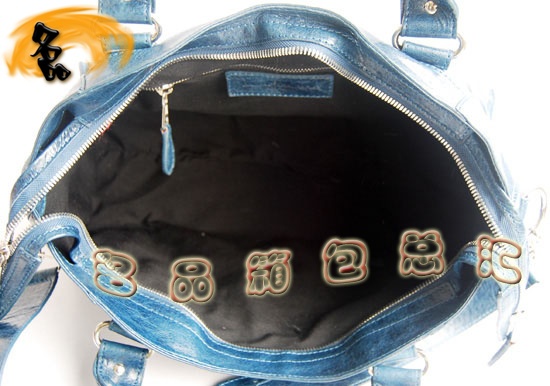 084328A Balenciagaμ BalenciagaC܇  MƤŮ {ɫ