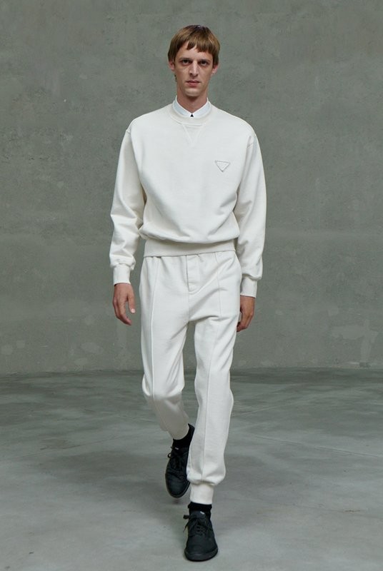 PRADA 2021ss DƷṩ