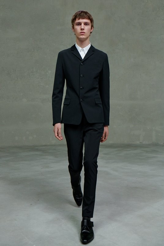 PRADA 2021ss DƷṩ