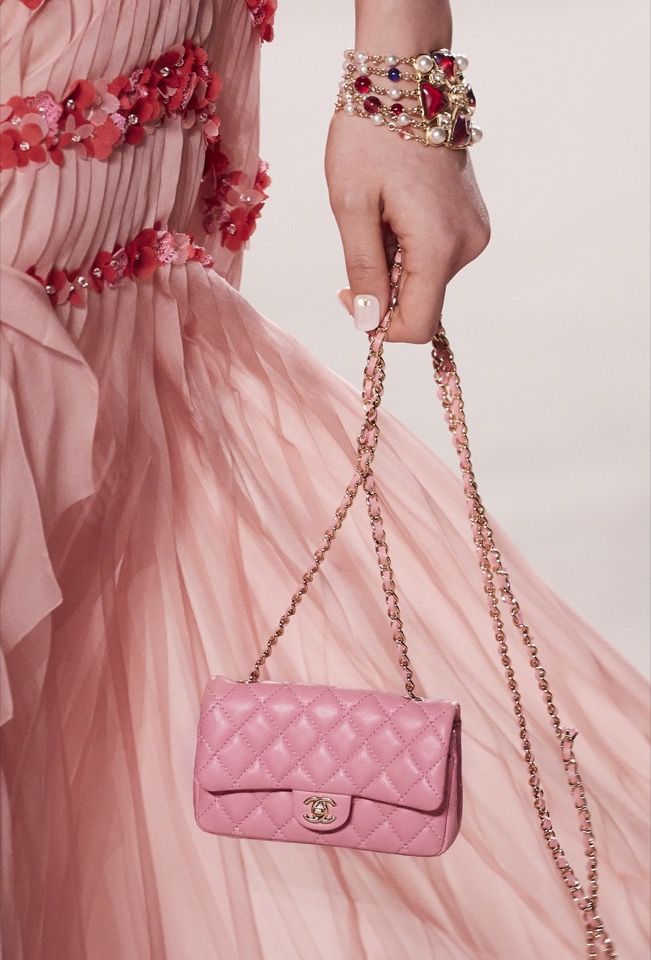 Chanel ۼtɫClassic Flap ϵִۃr