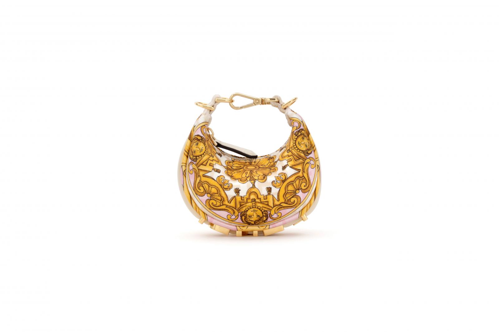 Versace By Fendi(lin)ȿ7Fendaceϵа]ϻAӡr(sh)ְٴQe(cu)^-0